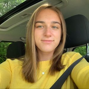 Meet your Posher, Emma